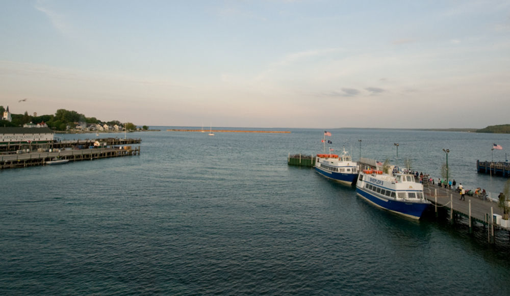 Bicycle Street Inn And Suites Mackinac Island Buitenkant foto